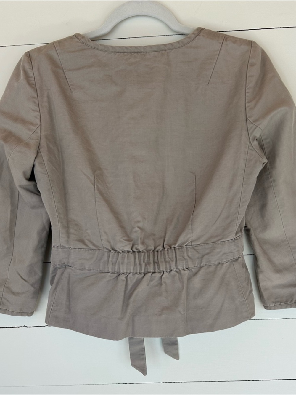 Loft Gray Cropped & Belted Utility Style Jacket Size 6P. - Picture 2 of 4